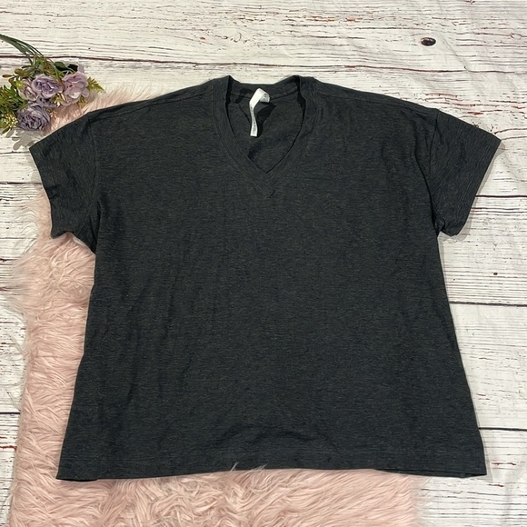 Lululemon Side Tie V-Neck Oversized T-Shirt Heathered Black - Picture 1 of 13